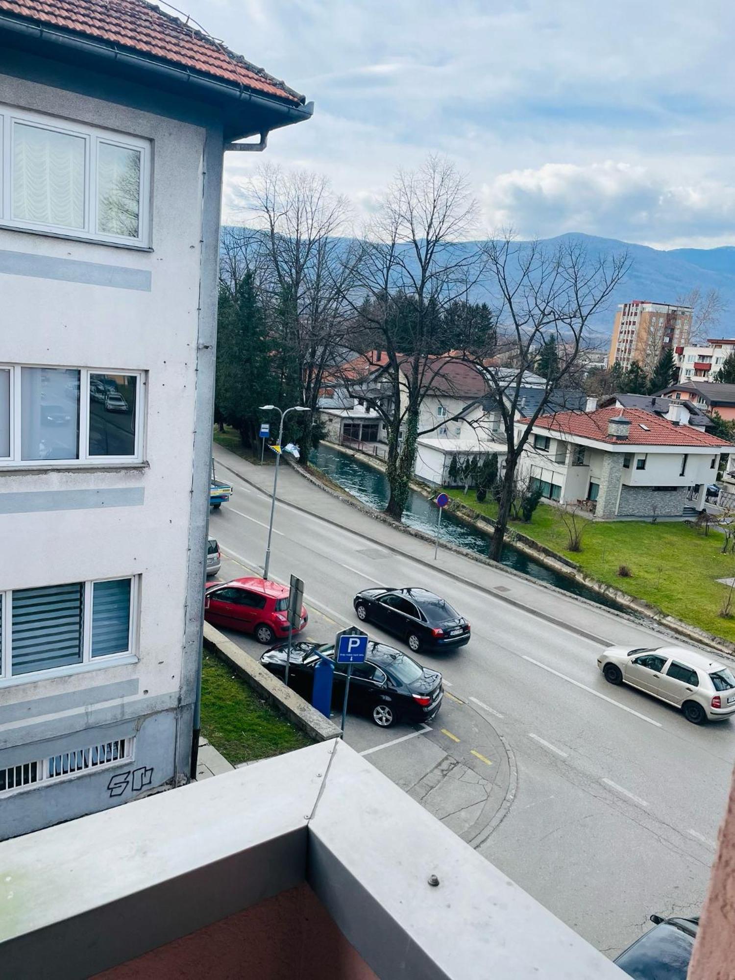 Apartment Zara Bihać Exterior foto